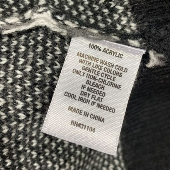 RELISTED Cabana by Crown & Ivy Leopard Animal Print Mock Neck Tunic Sweater - Picture 8 of 10